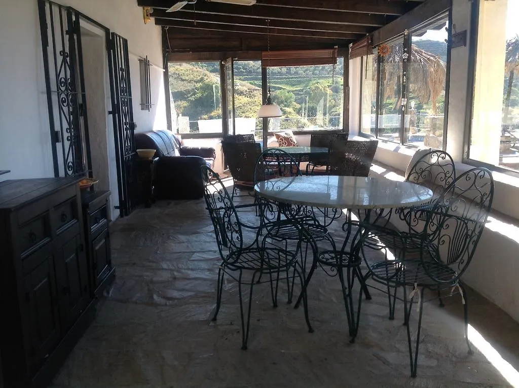 Casa Casuarina Bed & Breakfast Almunecar 0*,